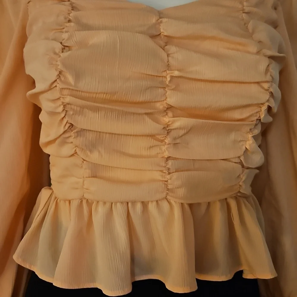 SHE & SKY Peach Off-Shoulder Ruched Peplum Ruffle Smocked Cropped Top - Picture 4 of 8